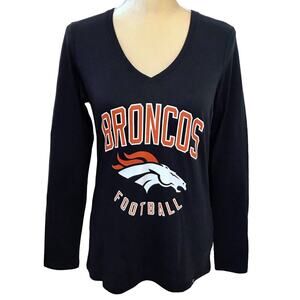 47 NWT NFL Broncos Long Sleeves Top Size S